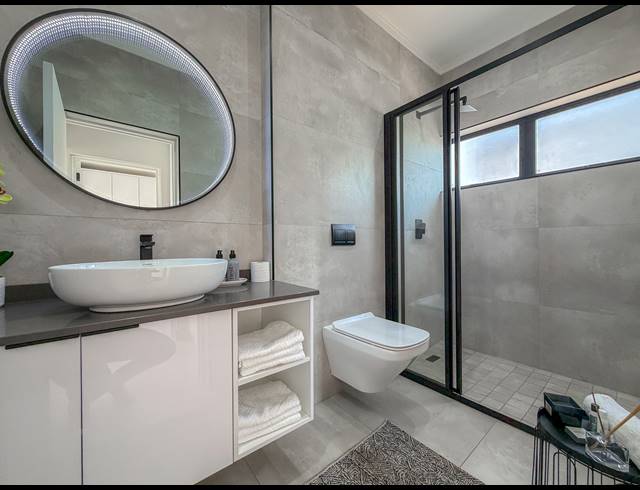 4 BEDROOM FREEHOLD FOR SALE IN FOUNTAINBROOK ESTATE